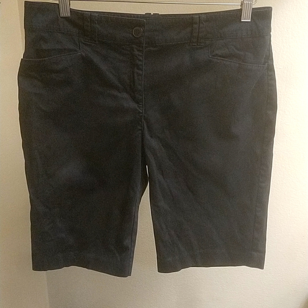New York and Co. Black Shorts Size 10 like new